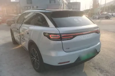 Leapmotor C11