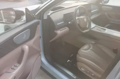 Leapmotor C11