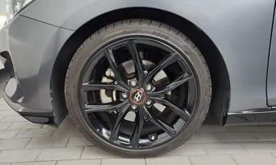 Hyundai Veloster 2019, 100659 км, за 5863.2 USD