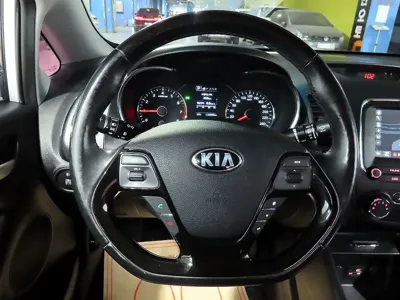 Kia K3 2018, 116461 км, за 4495.12 USD - фото 10