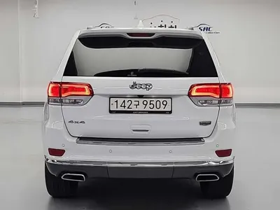 Jeep Cherokee 2020, 88253 км, за 14945.06 USD