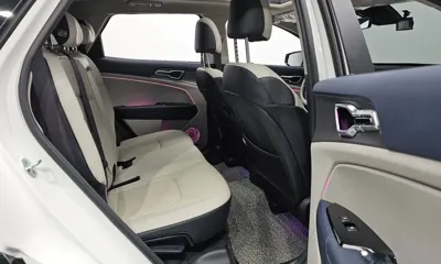 Kia Sportage 2022, 51377 км, за 16482.09 USD - фото 12