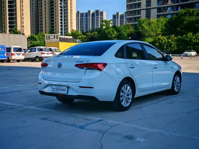Buick Excelle 2022, 39000 км, за 5864.23 USD