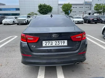 Kia K5 2014, 138220 км, за 4916.63 USD