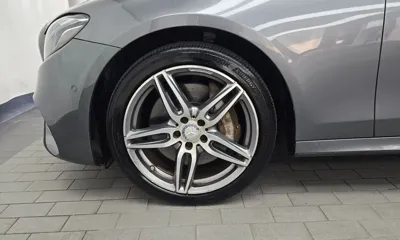 Mercedes-Benz E-Class 2017, 200152 км, за 15798.53 USD