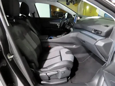 Peugeot 5008 2020, 79386 км, за 11004.75 USD - фото 11