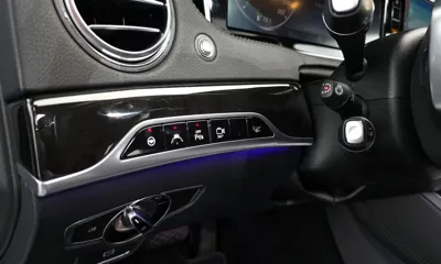 Mercedes-Benz S-Class 2015, 116169 км, за 20812.68 USD - фото 14