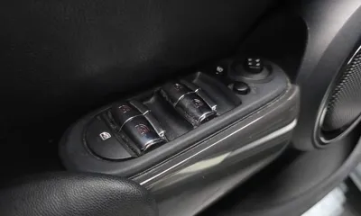 MINI Cooper 2019, 122010 км, за 5016.29 USD - фото 19