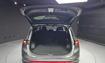Hyundai Santafe 2022, 28353 км, за 16738.87 USD - фото 20