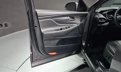 Hyundai Santafe 2022, 28353 км, за 16738.87 USD - фото 24