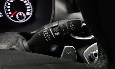 Hyundai Santafe 2022, 28353 км, за 16738.87 USD - фото 28