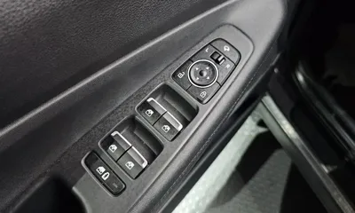Hyundai Santafe 2022, 28353 км, за 16738.87 USD - фото 30