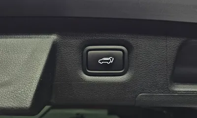 Hyundai Santafe 2022, 28353 км, за 16738.87 USD - фото 36