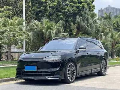 AITO 问界 AITO M9 · 2024 год