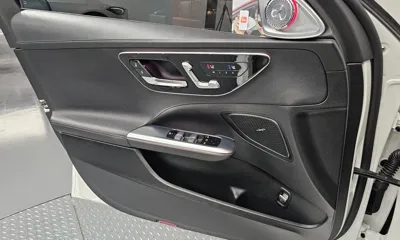 Mercedes-Benz C-Class 2022, 77818 км, за 29725.8 USD - фото 14