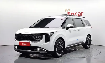 Kia Canival · 2025 год