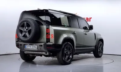 Land Rover Defender 2024, 9635 км, за 55349.33 USD