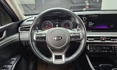 Kia K5 2020, 41163 км, за 12743.03 USD - фото 12