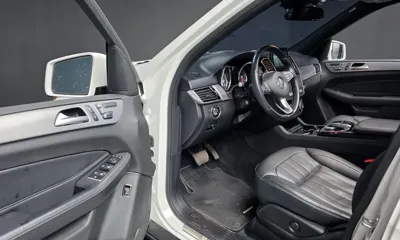 Mercedes-Benz GLE-Class 2018, 69281 км, за 17920.44 USD - фото 10