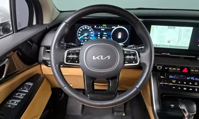 Kia Canival 2023, 50088 км, за 17517.2 USD - фото 14