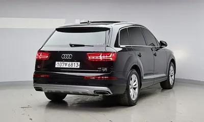 Audi Q7 2019, 89052 км, за 21257.22 USD