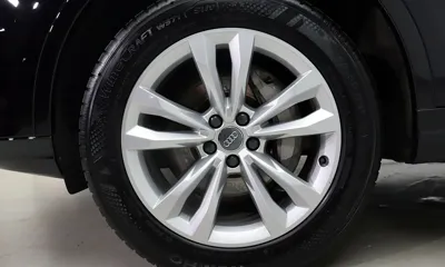 Audi Q7 2019, 89052 км, за 21257.22 USD
