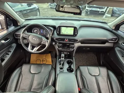 Hyundai Santafe 2020, 87000 км, за 12703.59 USD