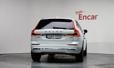 Volvo XC60 2024, 31131 км, за 29666.33 USD
