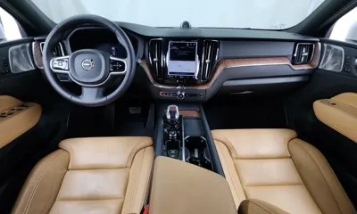 Volvo XC60 2024, 31131 км, за 29666.33 USD - фото 7