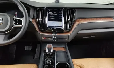Volvo XC60 2024, 31131 км, за 29666.33 USD - фото 14