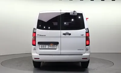 Hyundai Starex 2019, 113087 км, за 10307.23 USD