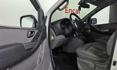 Hyundai Starex 2019, 113087 км, за 10307.23 USD - фото 11