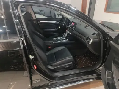 Honda Accord 2021, 68800 км, за 13654.83 USD - фото 25