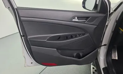 Hyundai Tucson 2018, 160642 км, за 7361.57 USD - фото 24