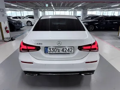 Mercedes-Benz A-Class 2021, 42100 км, за 15895.77 USD