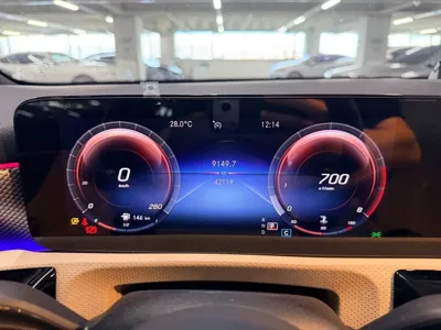 Mercedes-Benz A-Class 2021, 42100 км, за 15895.77 USD - фото 12