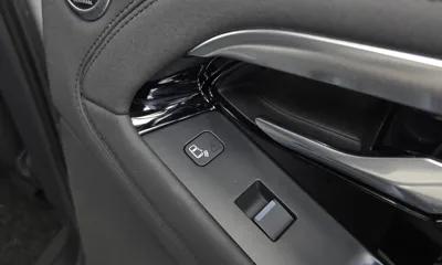 Land Rover Range Rover Evoque 2020, 44304 км, за 19561.51 USD - фото 30