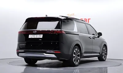 Kia Canival 2021, 148518 км, за 15165.55 USD