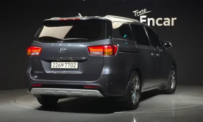 Kia Canival 2017, 195073 км, за 6544.16 USD