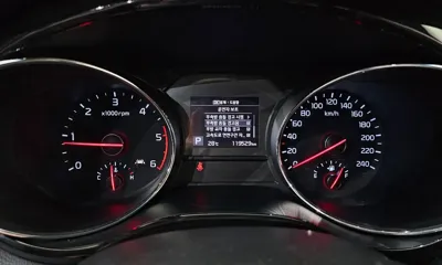 Kia Canival 2019, 119529 км, за 9524.43 USD - фото 8