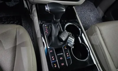 Kia Canival 2019, 119529 км, за 9524.43 USD - фото 9
