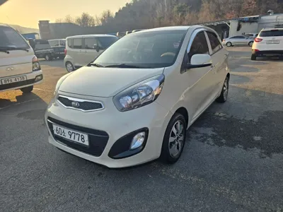 Kia Morning 2013, 105548 км, за 2619.14 USD