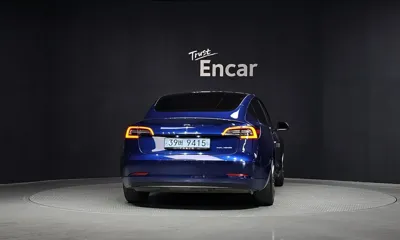 Tesla Model 3 2021, 60491 км, за 19627.15 USD