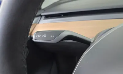 Tesla Model 3 2021, 60491 км, за 19478.84 USD - фото 30