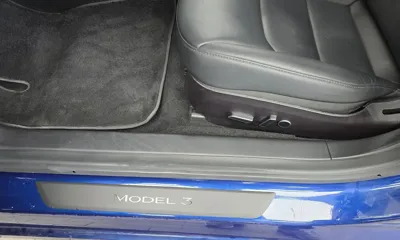 Tesla Model 3 2021, 60491 км, за 19478.84 USD - фото 32