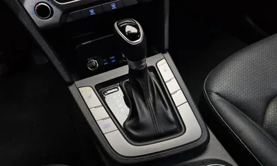 Hyundai Avante 2018, 59728 км, за 7670.8 USD - фото 9