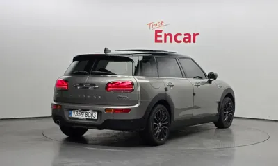 MINI Clubman 2021, 69656 км, за 10774.73 USD