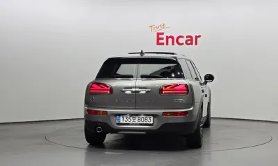 MINI Clubman 2021, 69656 км, за 10774.73 USD