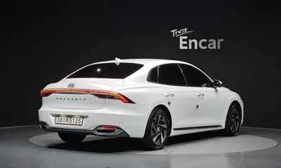 Hyundai Grandeur 2021, 142288 км, за 14113.17 USD