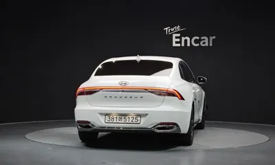 Hyundai Grandeur 2021, 142288 км, за 14113.17 USD